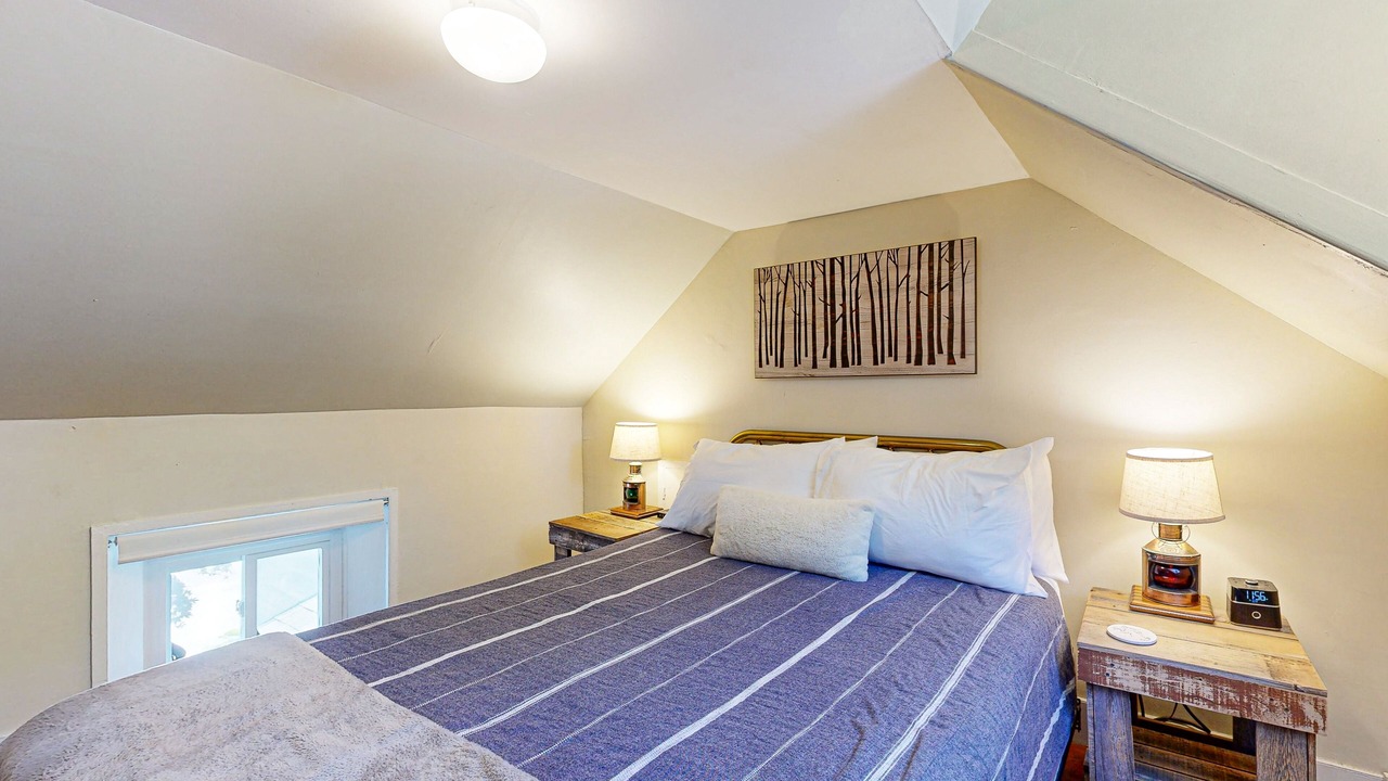 Photo of Bedroom in Boothbay Harbor
