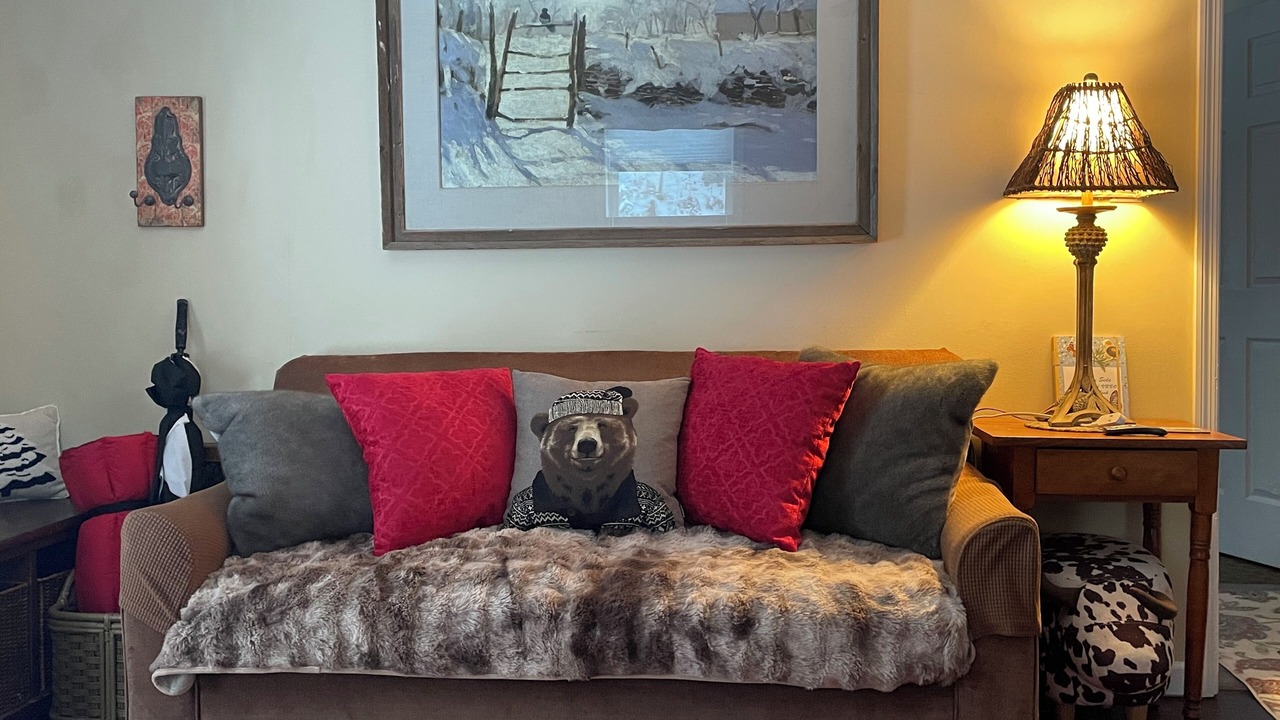 Photo of Livingroom in White River Junction