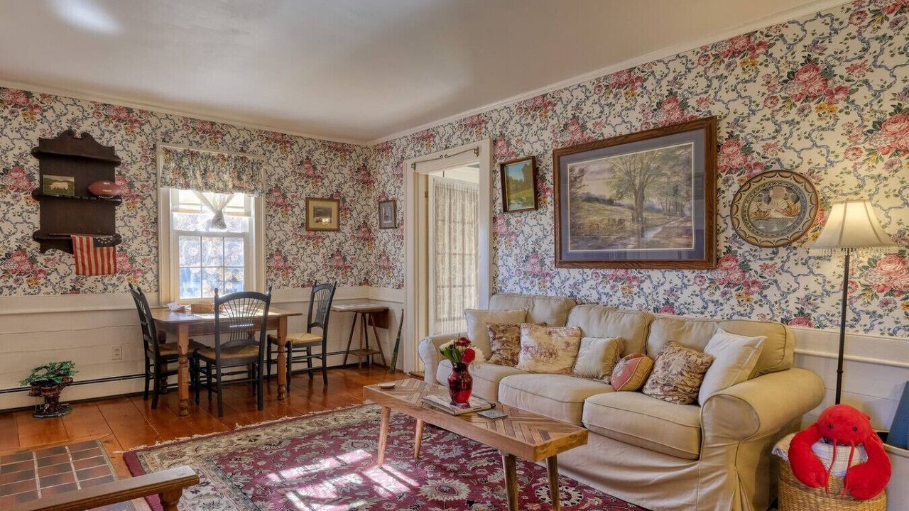 Photo of Livingroom in Trenton