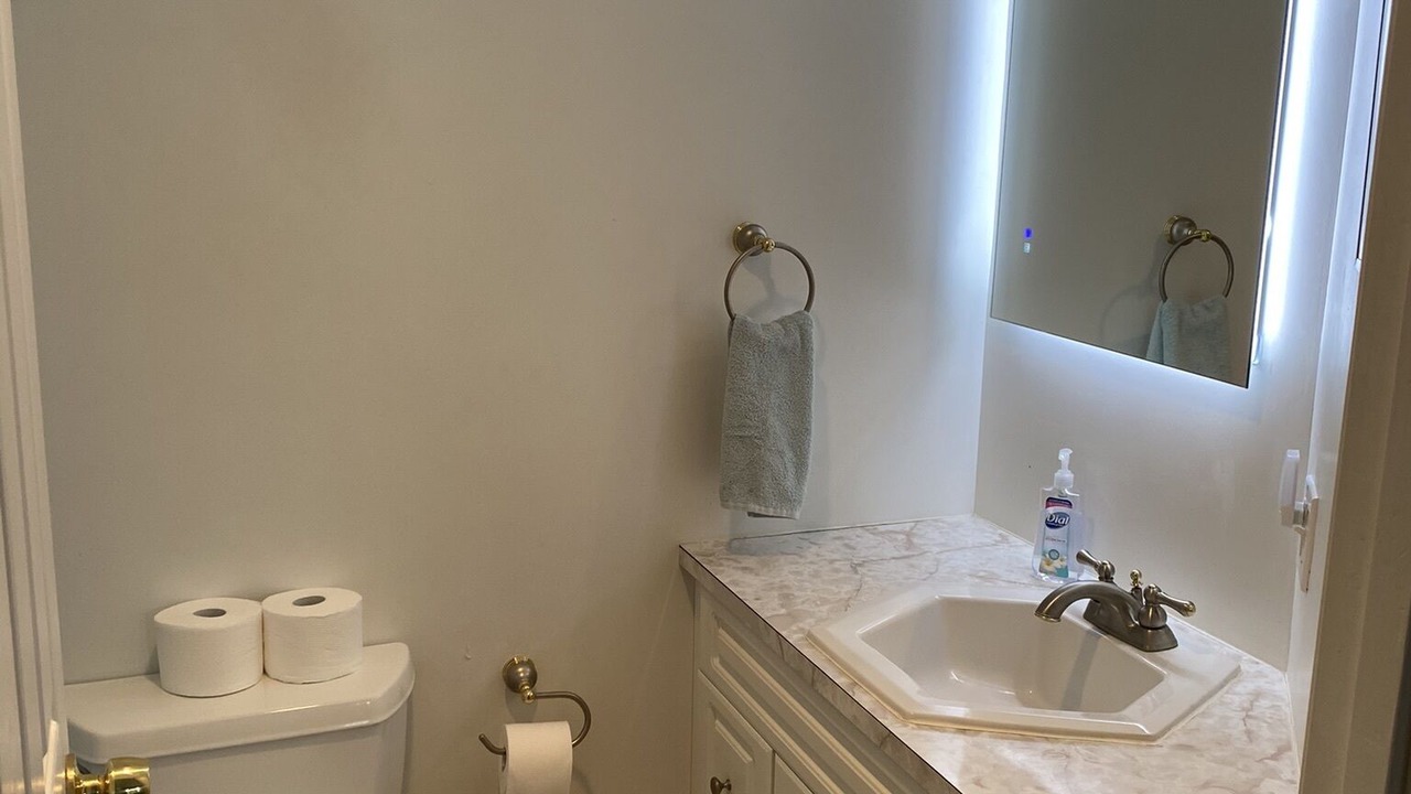 Photo of Bathroom in Silver Lake