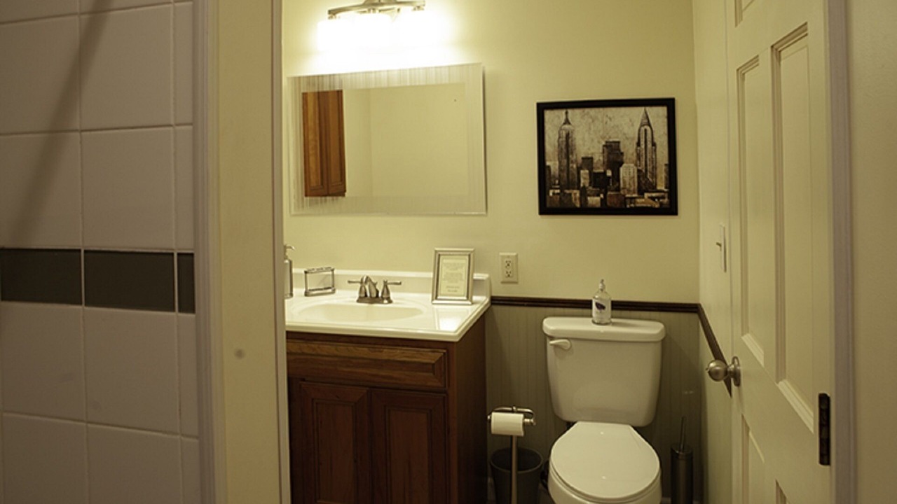 Photo of Bathroom in Davenport