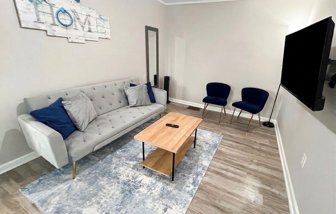 Photo of Livingroom in Syracuse