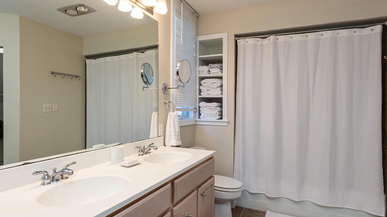 Photo of Bathroom in Sebascodegan Island