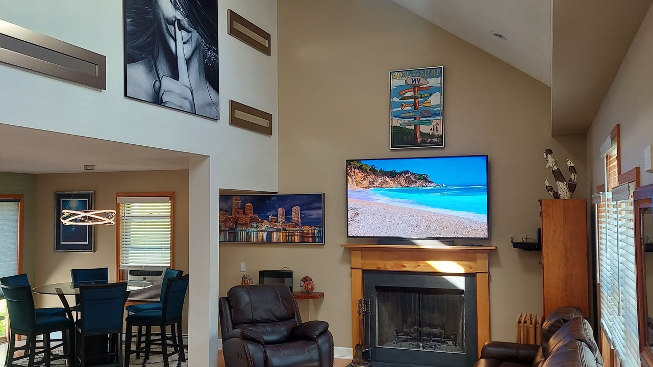 Photo of Livingroom in Edgartown