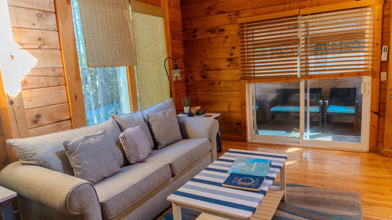 Photo of Livingroom in Bass Harbor