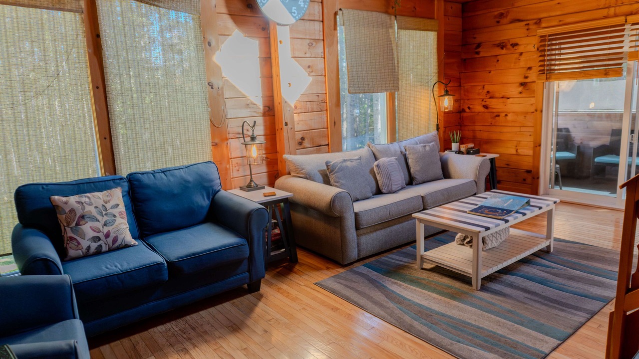 Photo of Livingroom in Bass Harbor