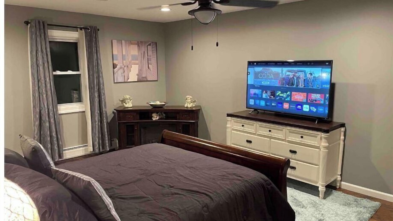 Photo of Bedroom in East Palmyra