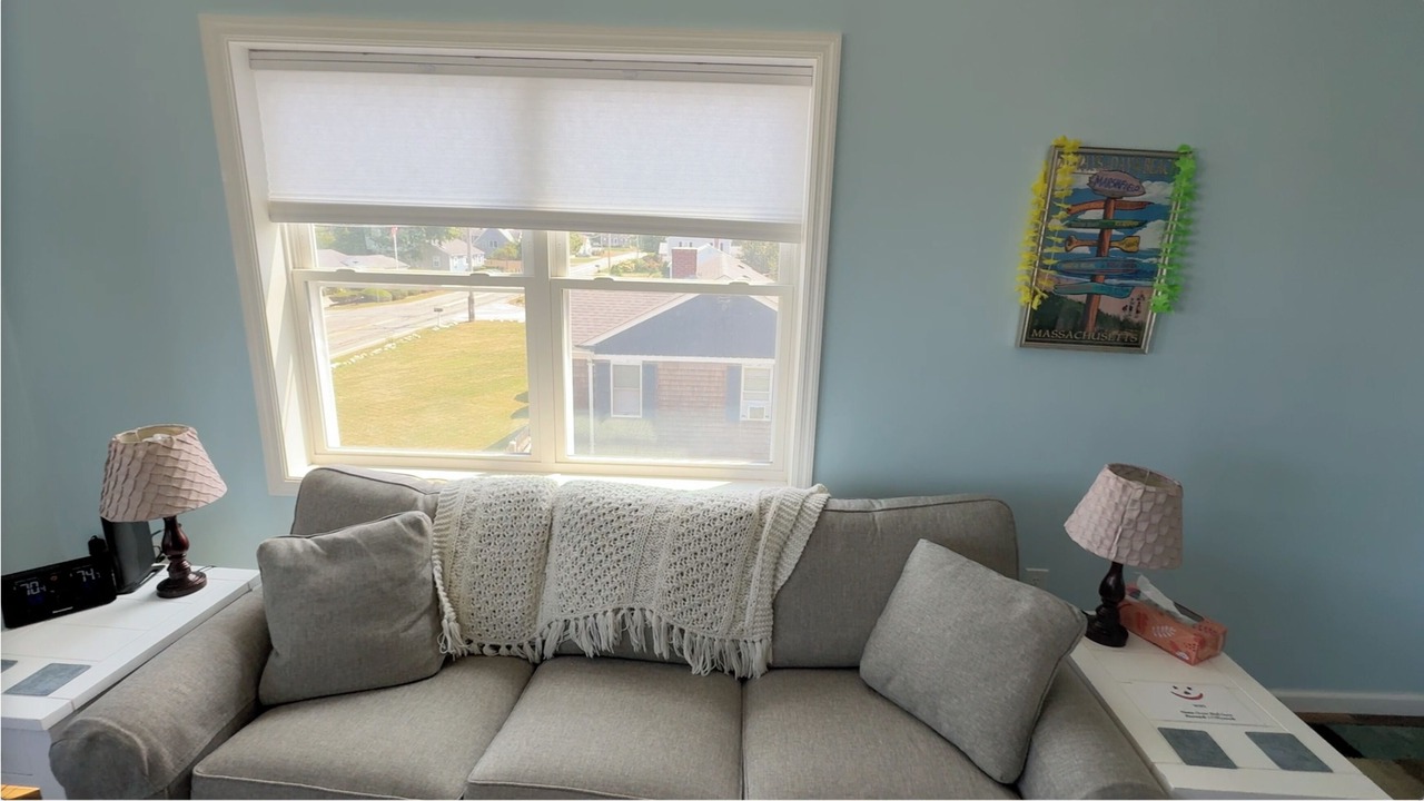 Photo of Livingroom in Ocean Bluff-Brant Rock