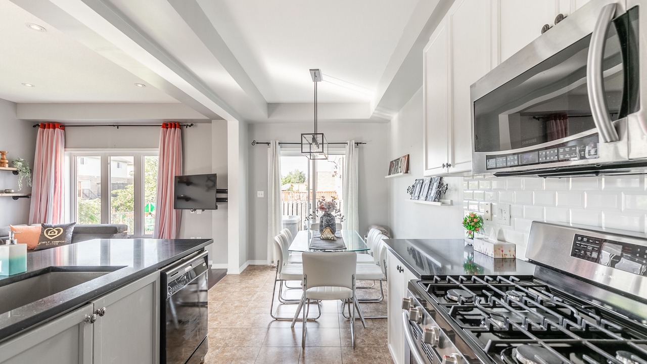 Photo of Kitchen in Stoney Creek