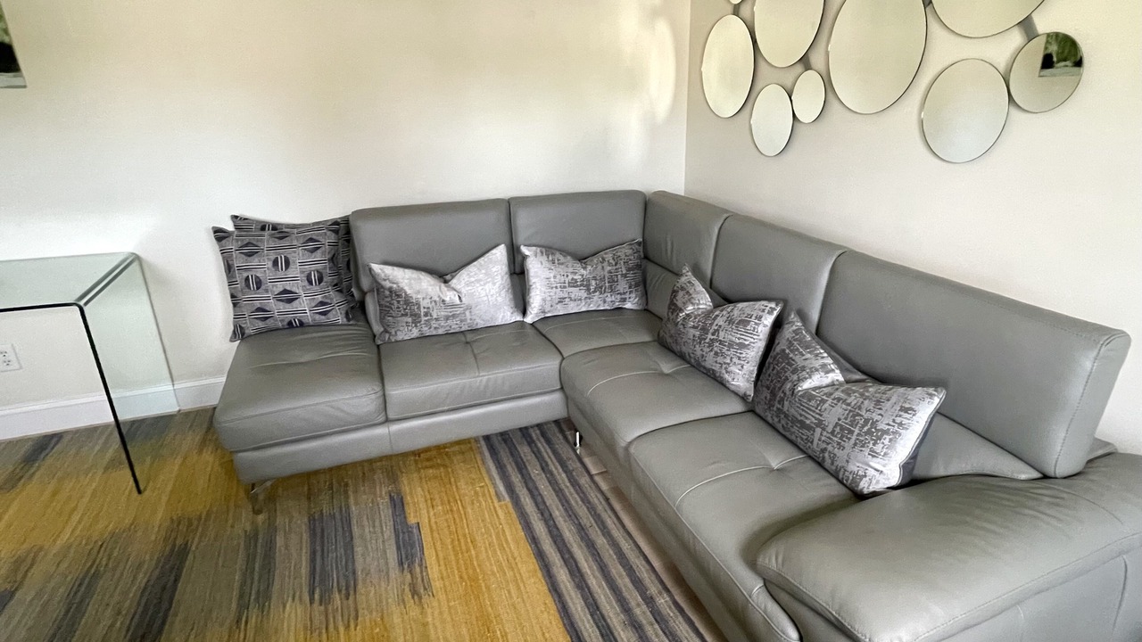 Photo of Livingroom in Marstons Mills