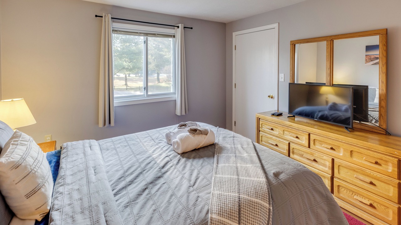Photo of Bedroom in North Woodstock