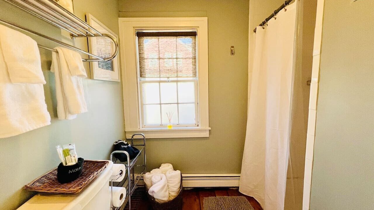Photo of Bathroom in West End