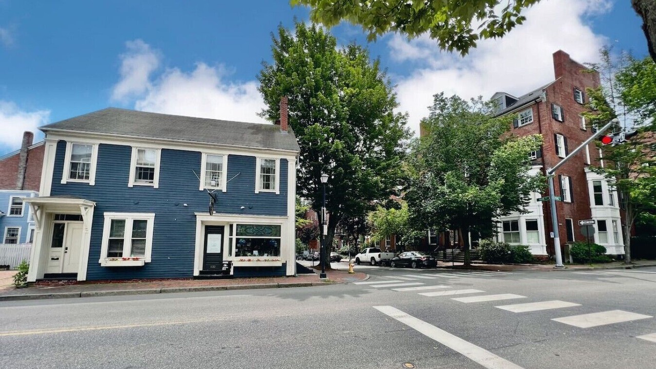 Photo of Outdoor in West End