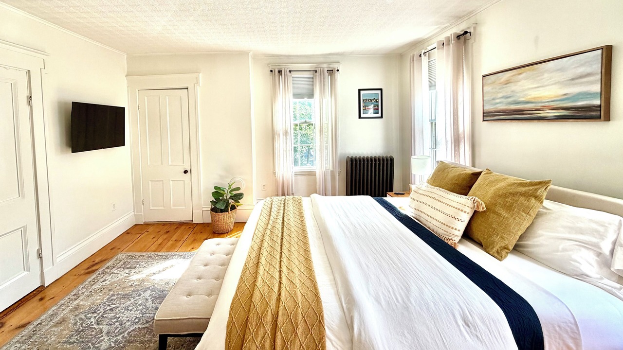 Photo of Bedroom in West End