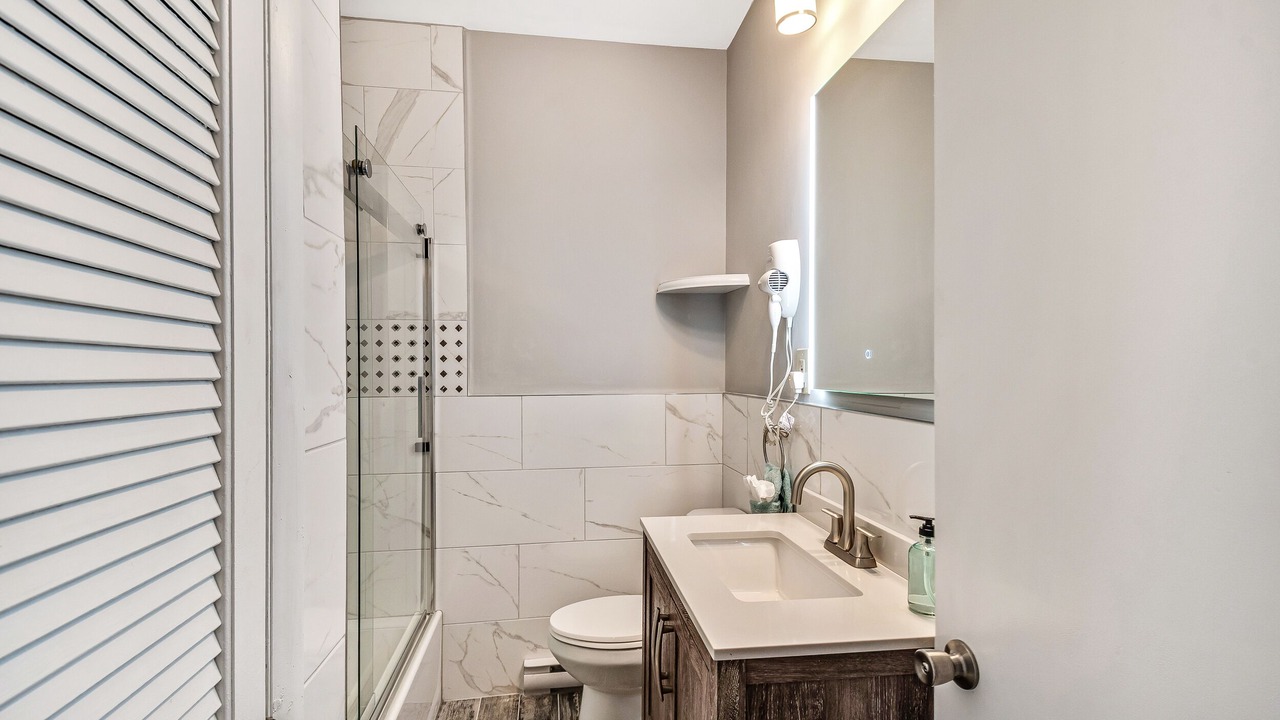 Photo of Bathroom in East Passyunk Crossing