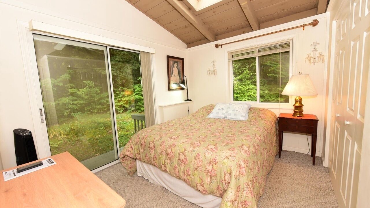 Photo of Bedroom in Eidelweiss Village