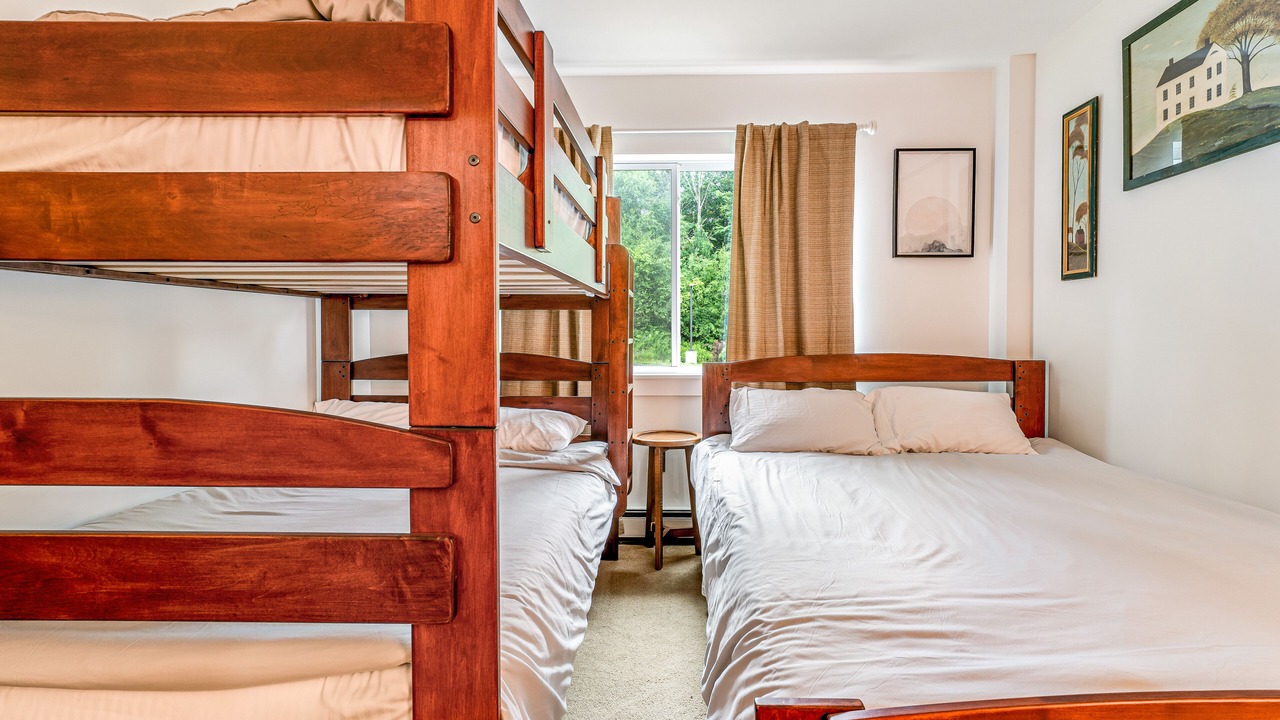 Photo of Bedroom in Warren