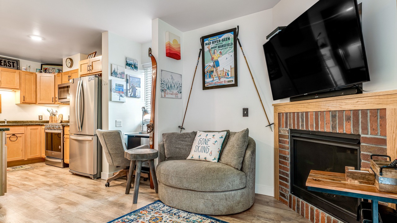 Photo of Livingroom in Warren