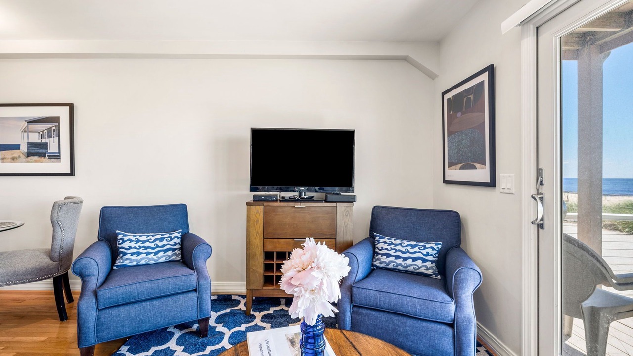 Photo of Livingroom in North Truro