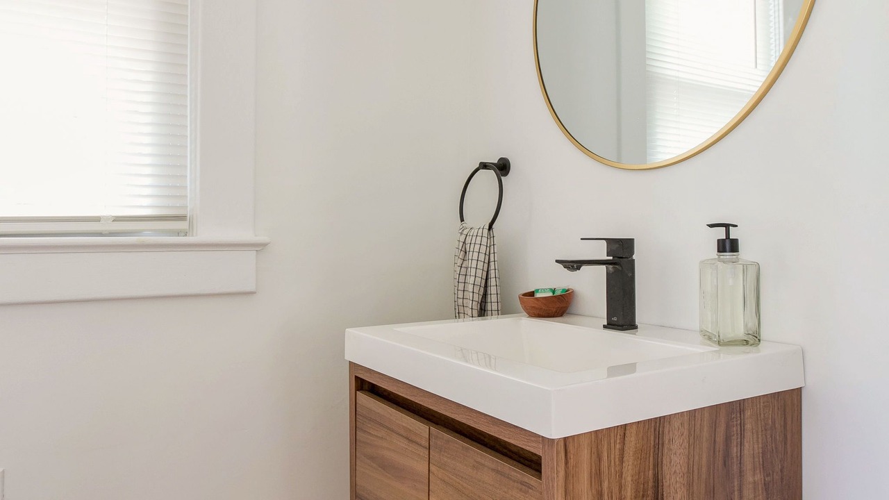 Photo of Bathroom in Housatonic