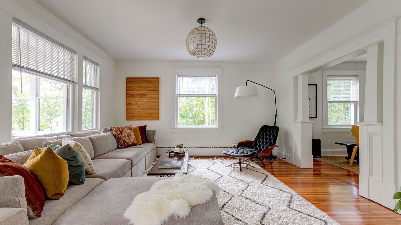 Photo of Livingroom in Housatonic