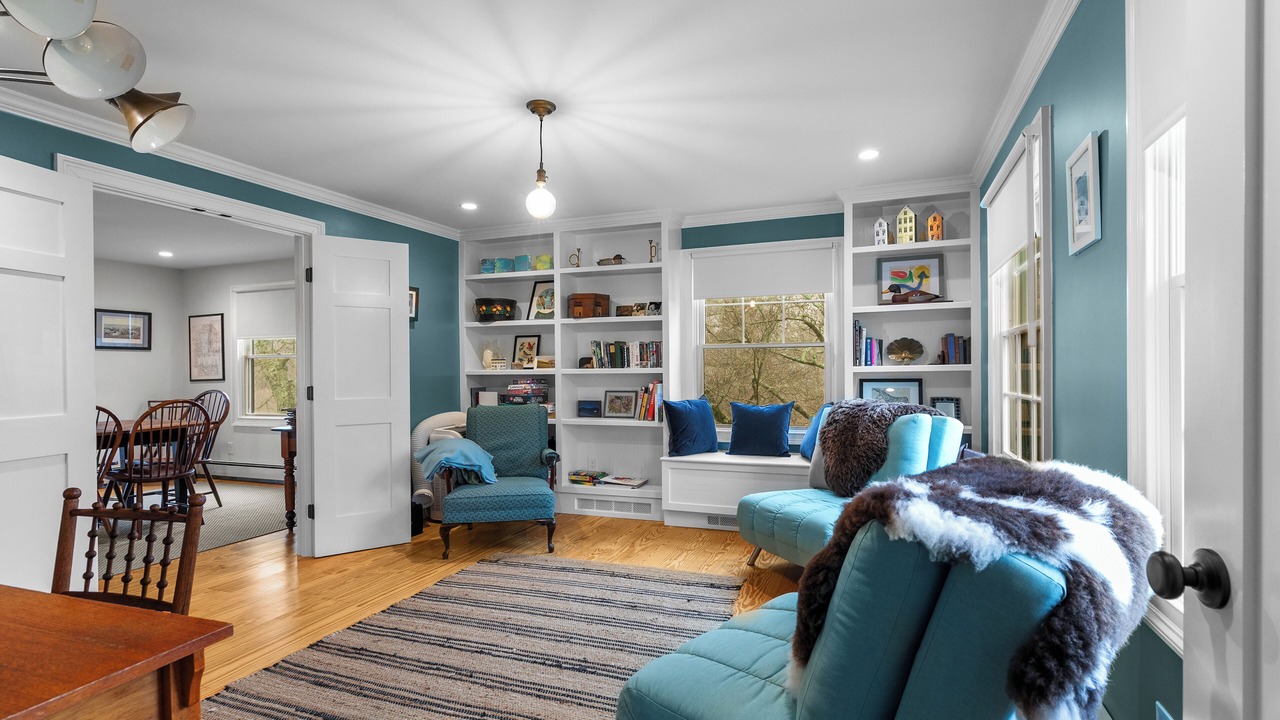 Photo of Livingroom in Tiverton
