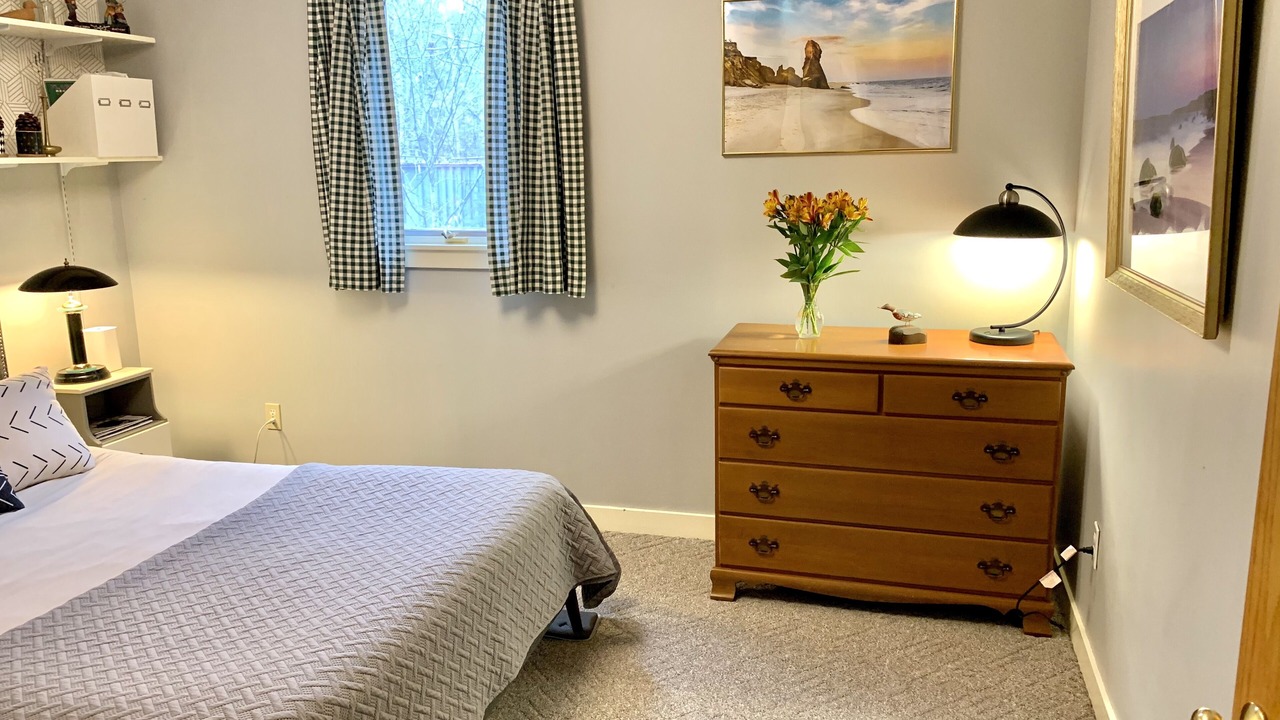 Photo of Bedroom in Chilmark