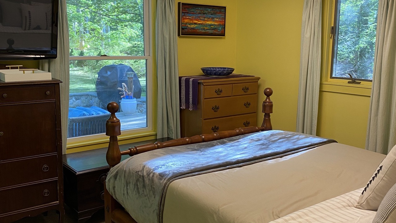 Photo of Bedroom in Chilmark