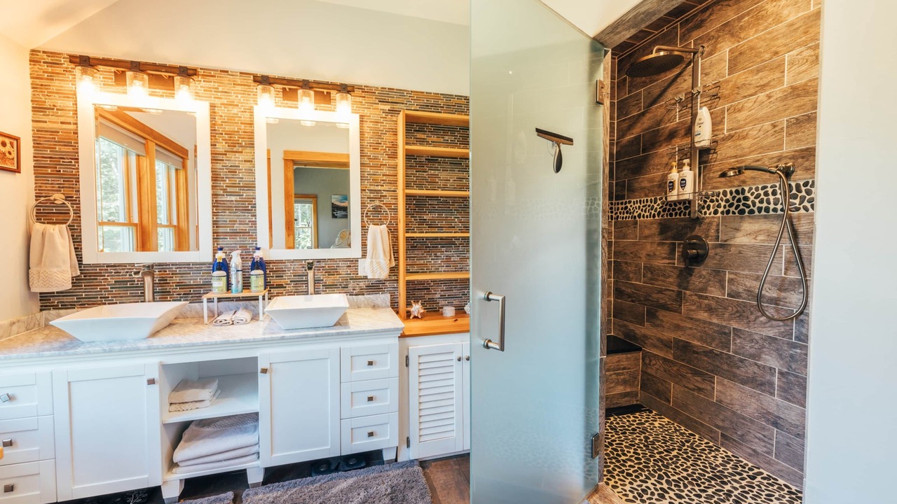 Photo of Bathroom in Freeport