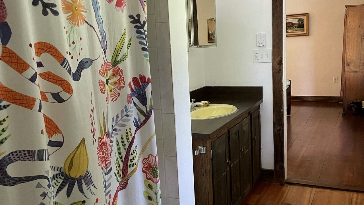 Photo of Bathroom in Canaan