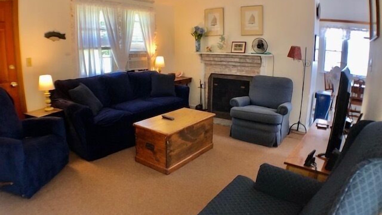 Photo of Livingroom in South Dennis