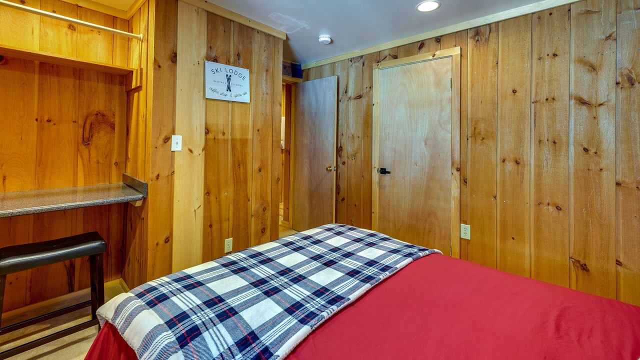 Photo of Bedroom in West Dover