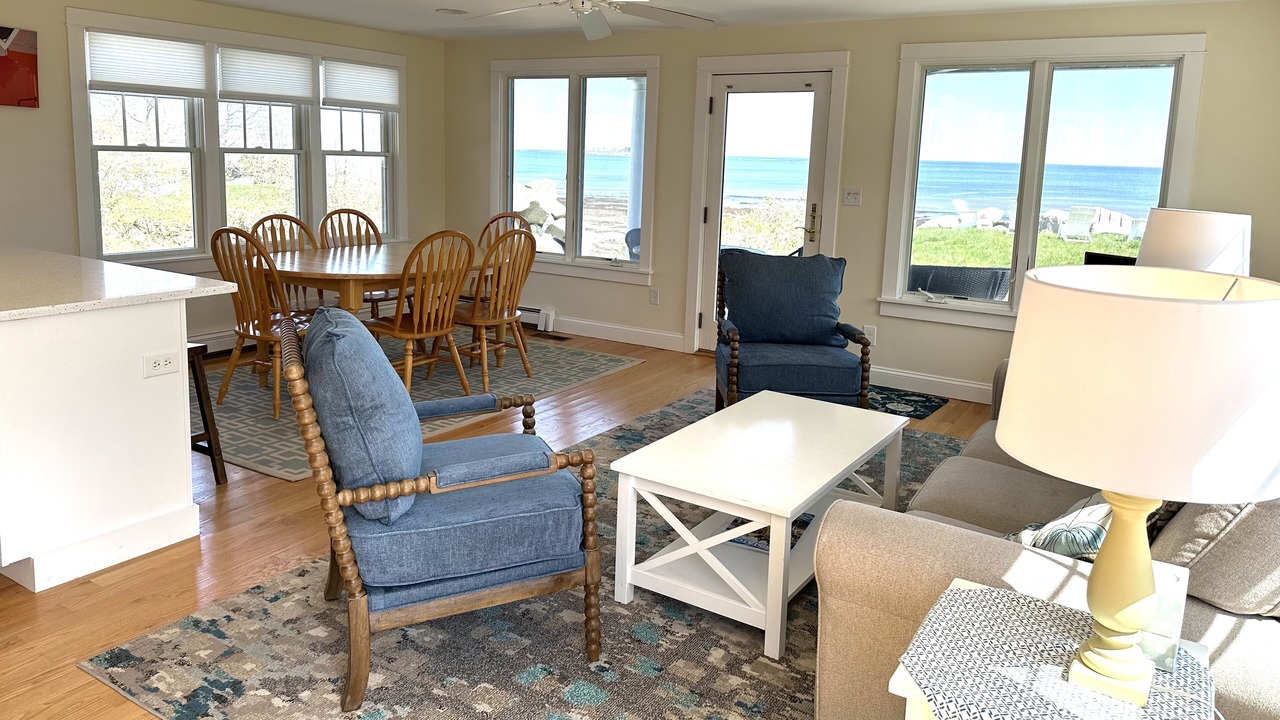 Photo of Livingroom in Kennebunkport