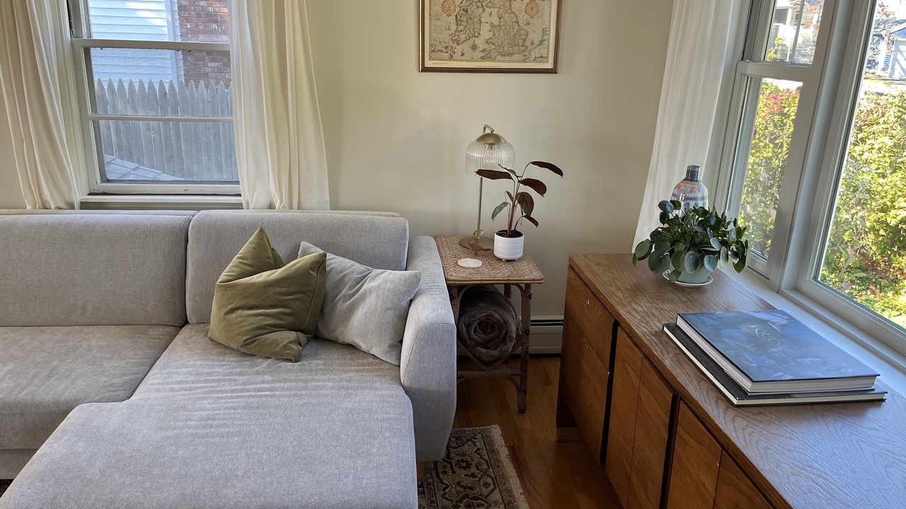 Photo of Livingroom in Portsmouth