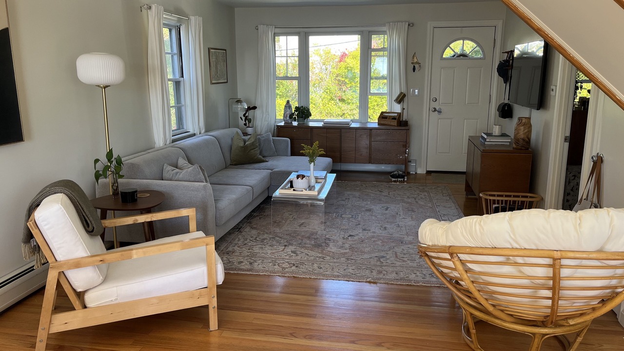 Photo of Livingroom in Portsmouth