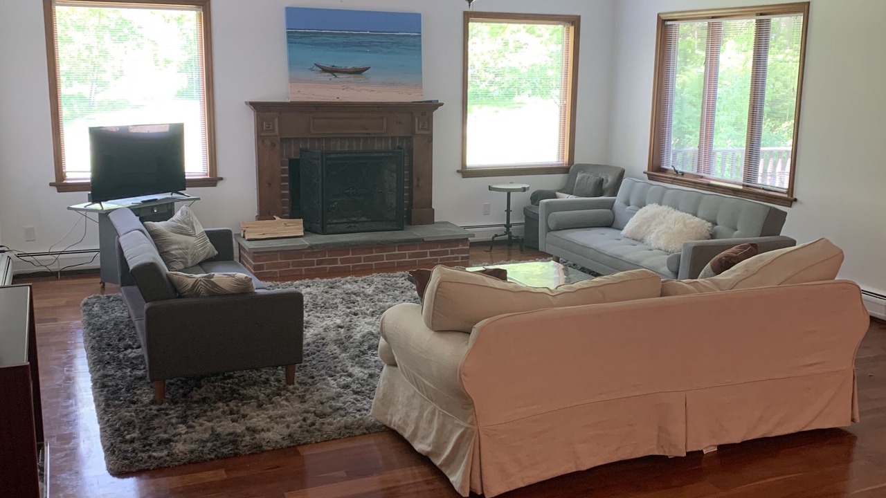 Photo of Livingroom in Sheffield