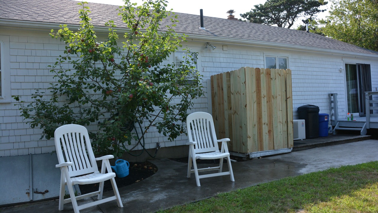 Photo of Patio Balcony in West Yarmouth