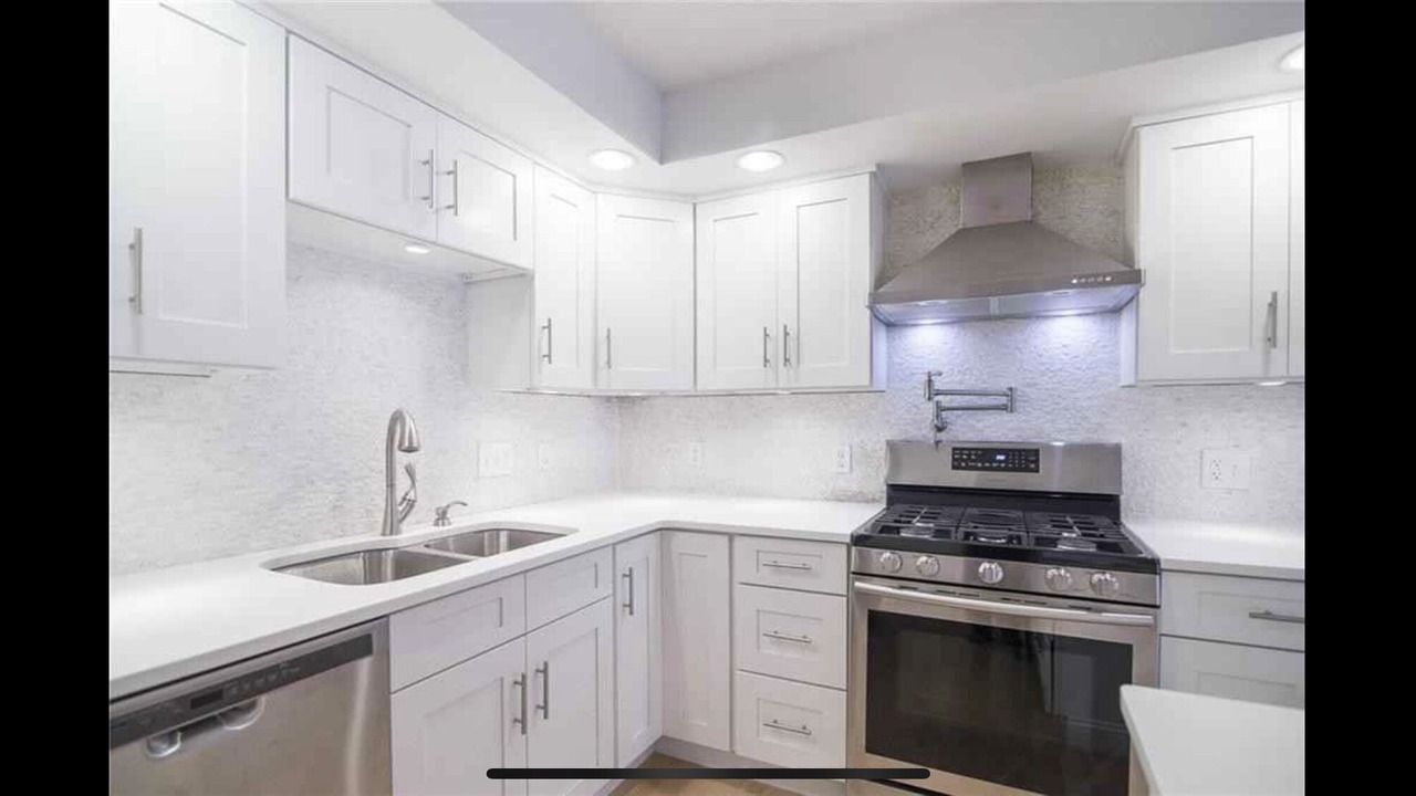 Photo of Kitchen in Warren