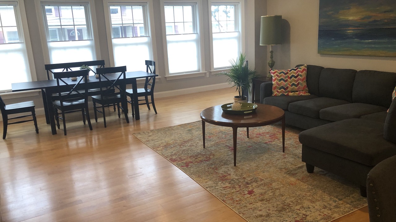 Photo of Livingroom in Warren