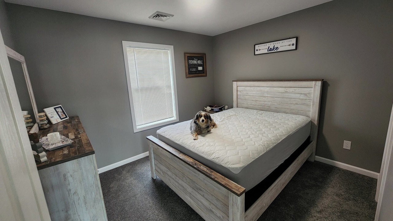 Photo of Bedroom in Hammondsport