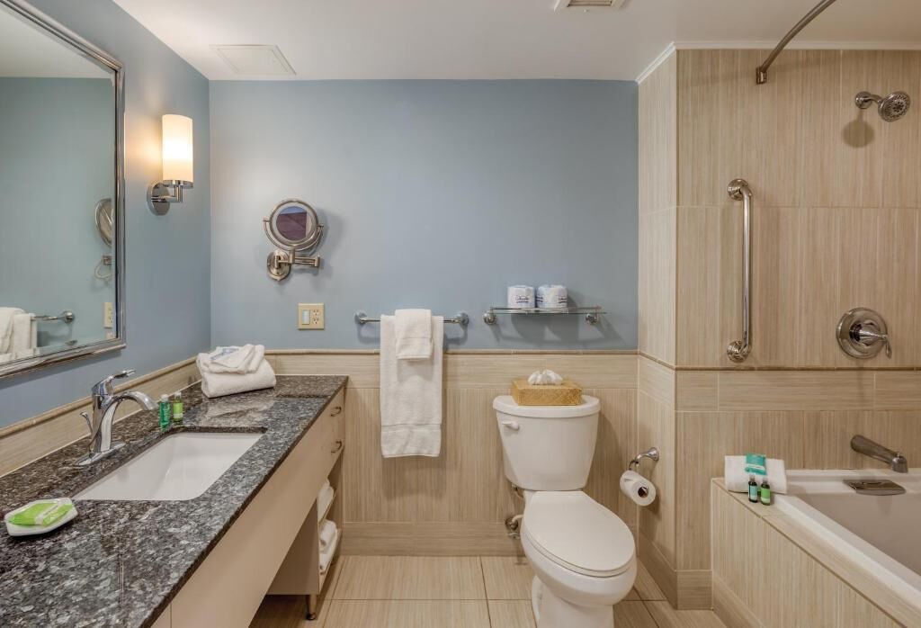Photo of Bathroom in The Point