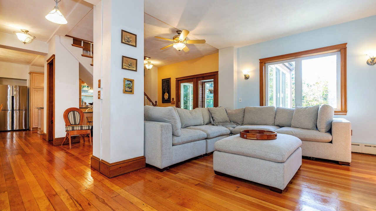 Photo of Livingroom in Charlestown