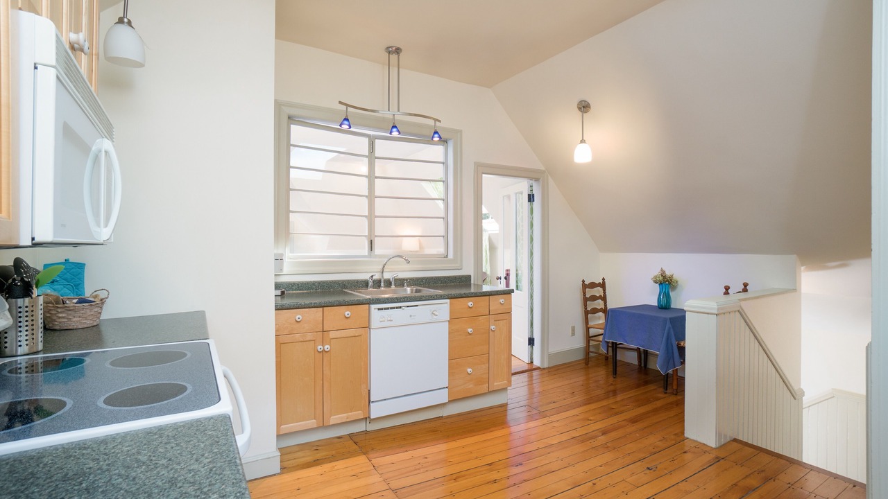 Photo of Kitchen in College Hill