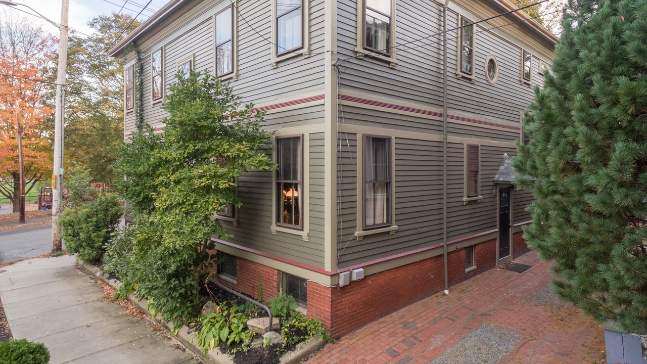 Photo of Outdoor in College Hill