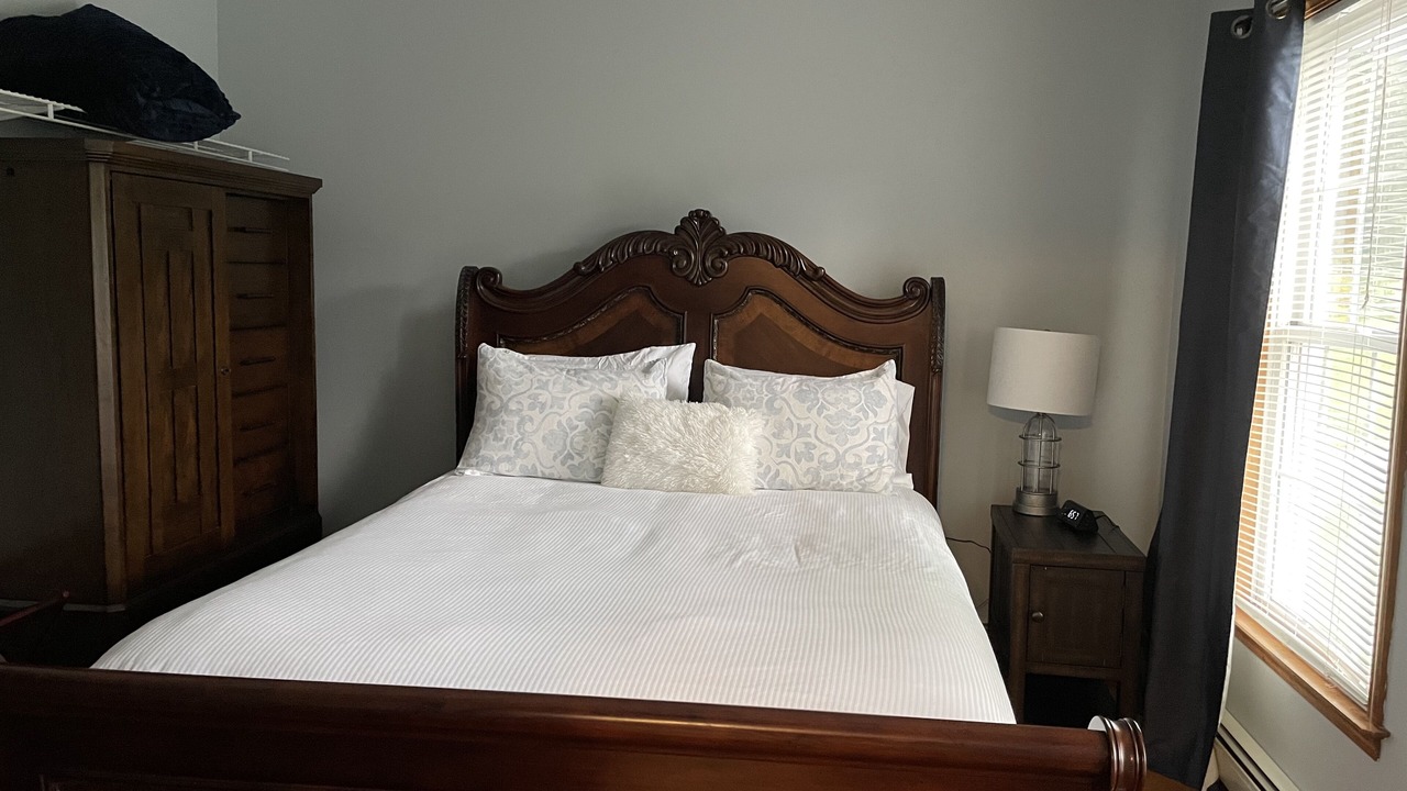 Photo of Bedroom in Thomaston