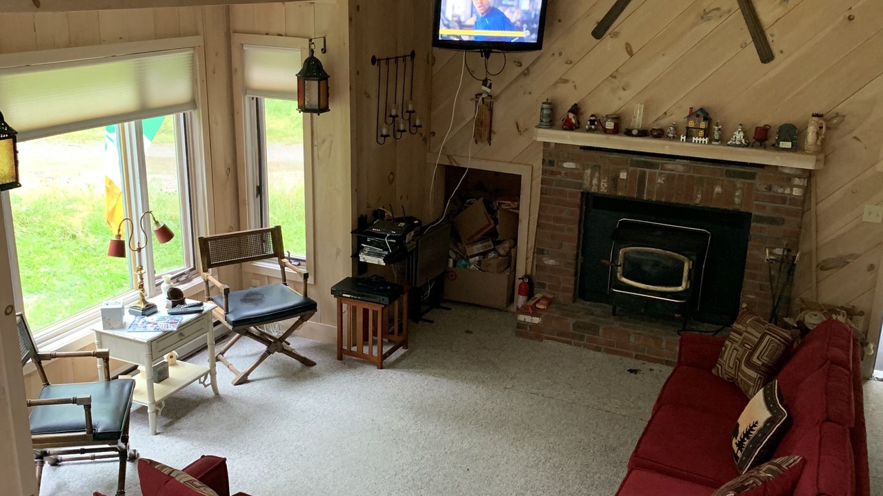 Photo of Livingroom in West Dover