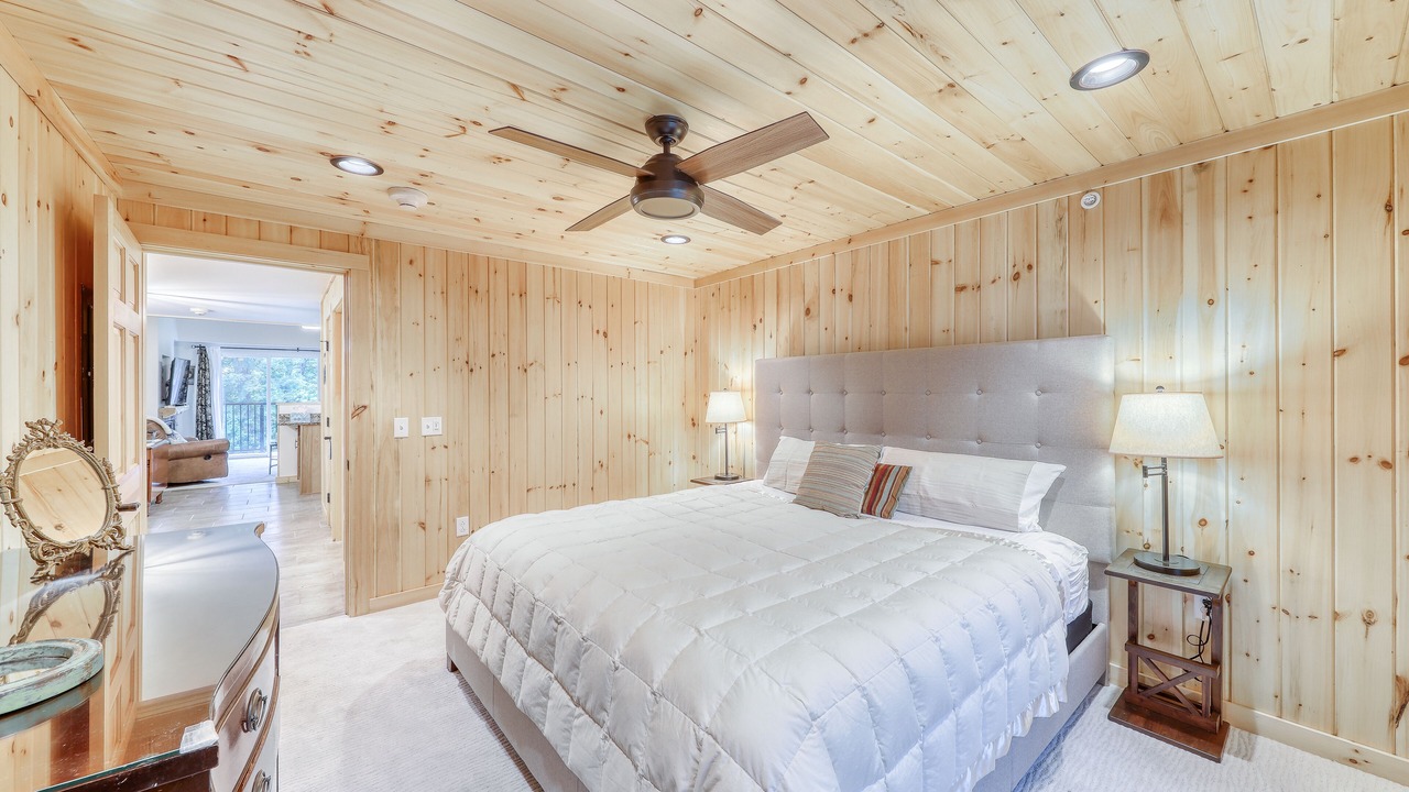 Photo of Bedroom in Warren