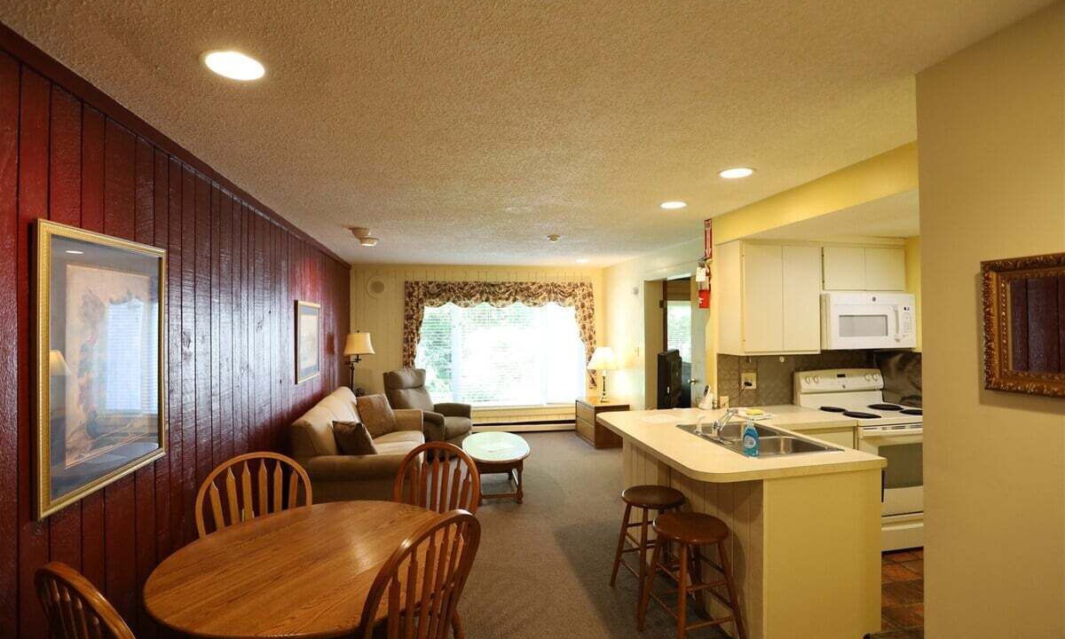 Photo of Bedroom in Waterville Valley