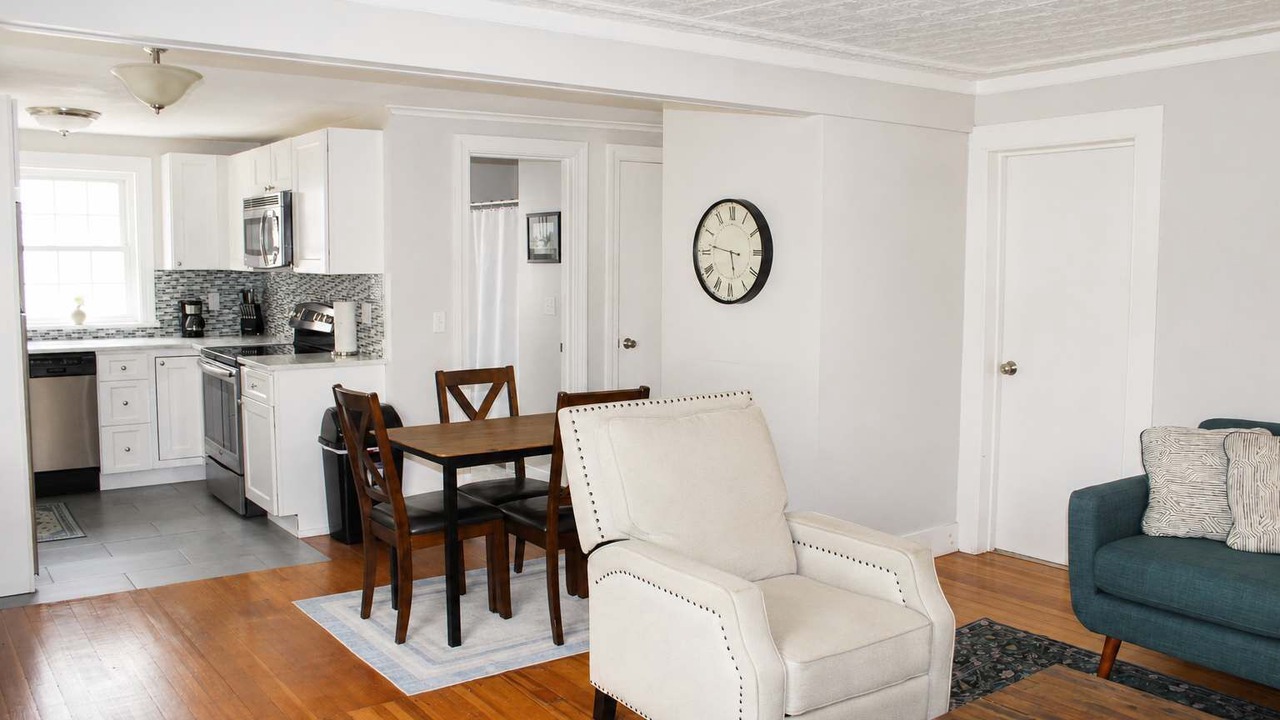 Photo of Livingroom in Wolfeboro