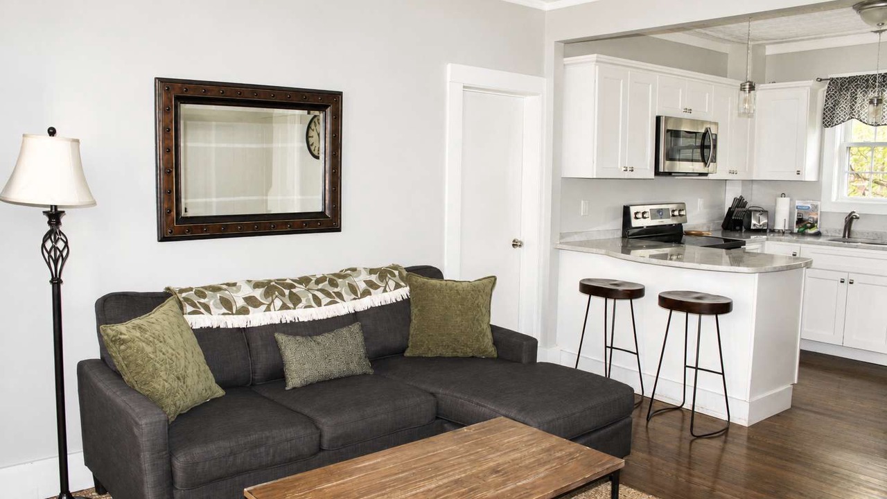 Photo of Livingroom in Wolfeboro